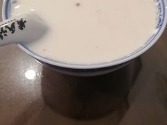 -黄氏许牛奶甜品专家(水晶街店)