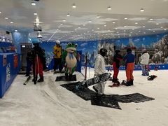 -长沙湘江冰雪世界