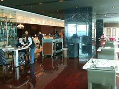 -上海龙之梦万丽酒店