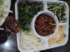 -满园烤鸭·春饼(太原街万达店)