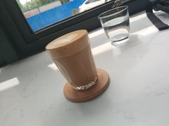 澳白-隹木咖啡馆(宝龙广场店)