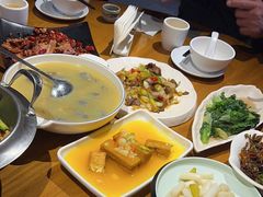 -隔壁老王·家常云南菜(花巷店)