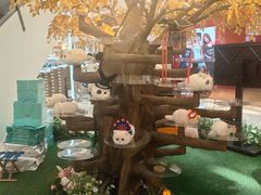 -王府井百货熙地港店