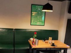 大堂-腰子哥烤串(石佛营炫特店)