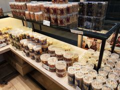 面包甜点陈列柜-沁园(新沙正街店)