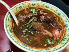 -金杨拉面王小吃面馆·牛三宝面·红烧牛肉粉