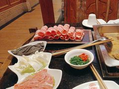-百年川椒重庆老火锅(光谷店)