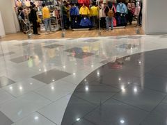 -优衣库(上海虹口龙之梦店)
