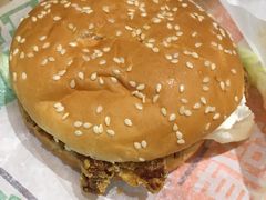 霸辣鸡腿堡-汉堡王(金鹰天地广场店)