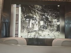 -凤凰中心