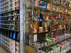 -VENCHI 闻绮(北京国贸商城店)