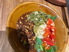 -贵厨酸汤牛肉(小十字店)
