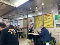 -华威达牛庄(黄埔大道西店)