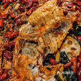 长春赛博朋克烤鱼| 蒸饺生蚝炒粉 夜宵新选择