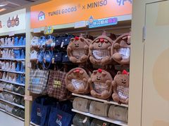 -上海来福士广场