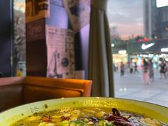 -临界音乐酒馆·小龙虾·江湖菜(华熙LIVE·鱼洞店)