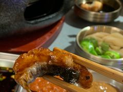 -围炉肉舍•炭烤活鳗•丹东海鲜烤肉(步行街店)