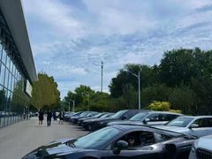 -北京京宝行宝马4S店(闵庄路店)