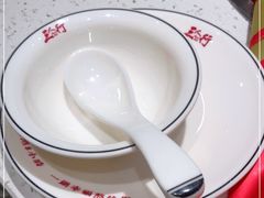 -三人行骨头王火锅(长寿店)