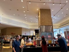 -亚龙湾希尔顿自助餐厅·海鲜·烧烤·沙滩BBQ·现场乐队