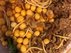 -八一路好吃街(雨田商务大厦店)