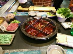 -疯狂的筷子老灶九宫格火锅