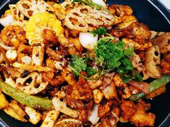 干锅牛蛙-渝蛙馆(新百店)