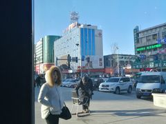 -星巴克(延吉百利城店)