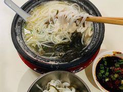 鸡丝十菌肝砂锅米线-刚砂锅鸡丝米线