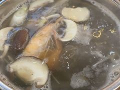 菌菇锅-丽江庭院之爱在路上(西单店)