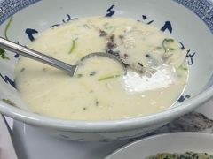 -南京金牛湖巨碗鱼头