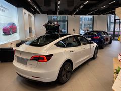 -TESLA 特斯拉(上海太古汇体验店)