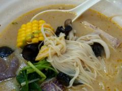 -张亮麻辣烫(三亚商品街店)