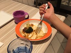 -必胜客(武汉欢乐谷店)