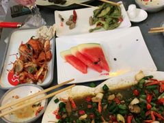 -何师烧烤Pro ·江湖川菜·小龙虾·精酿(太古里旗舰店)