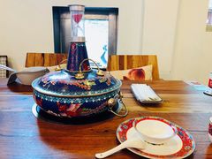 -毛辣果·贵州红酸汤牛肉火锅(西单店)