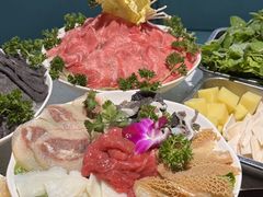 -贵府酸汤牛肉火锅·贵州老字号(飞山街店)