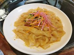 东北拉皮-白洋淀灶台鱼(名佳花园店)