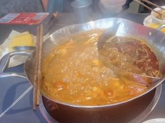 -由衷贵州酸汤牛肉火锅(新桥店)