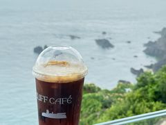-悬崖咖啡厅