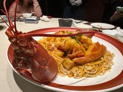 苏格兰蓝龙虾捞面-皇朝会.经典传统粤菜(外滩店)