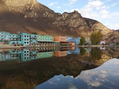 -百里峡七彩艺术小镇