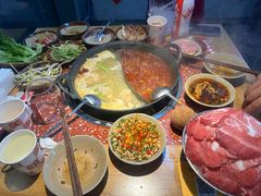 -赵美丽·重庆社区火锅·直营店(火车东站·中豪国际店)