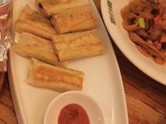 -新白鹿餐厅(银泰西湖文化广场店)
