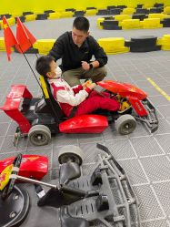 -红尾狐儿童卡丁车俱乐部(居然之家店)