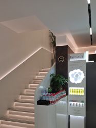 -LJOY丽锦造型·烫发染发