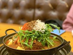 -喇喇排骨火锅·传统韩式脊骨汤(望京西园总店)