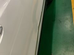 -鲨鱼皮汽车凹陷玻璃修复(静安店)