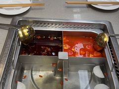 -海底捞火锅(新松江路生日主题店)