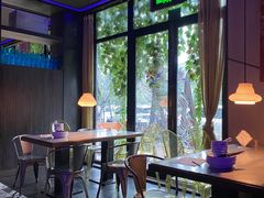 靠窗位-炉鱼(云澜湾店)